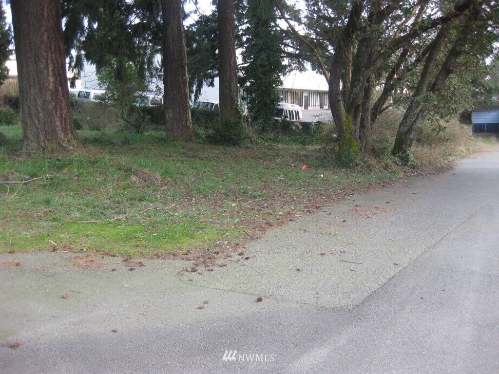 Property Photo:  2908 Eagle Avenue  WA 98310 
