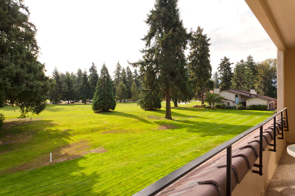 Property Photo:  16929 Inglewood Rd NE C208  WA 98028 