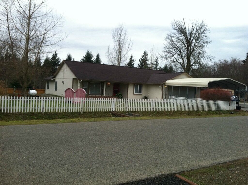 Property Photo:  81 NE Lennies Lp  WA 98528 