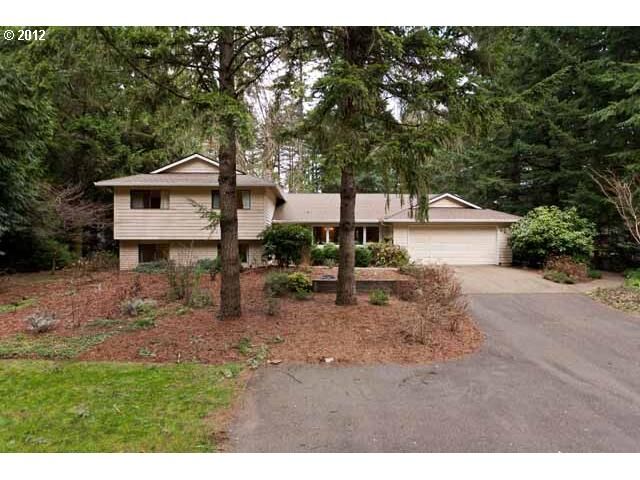 Property Photo: 14405 Kelmsley Dr OR 97045