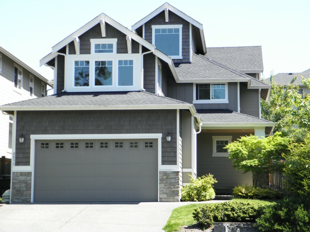 Property Photo:  8836 NE 148th Place  WA 98028 