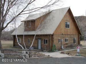 Property Photo:  14620 N Wenas Rd  WA 98942 