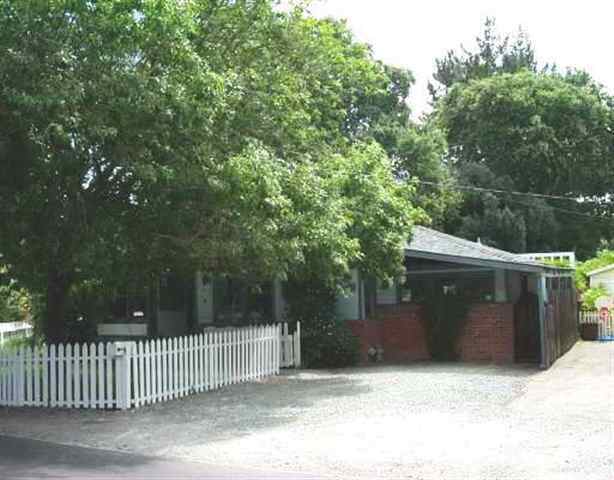 Property Photo:  2728 Cherry Ln  CA 94596-2111 