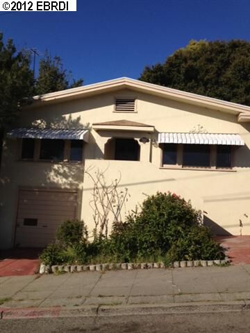 Property Photo:  3234 Hyde  CA 94601 