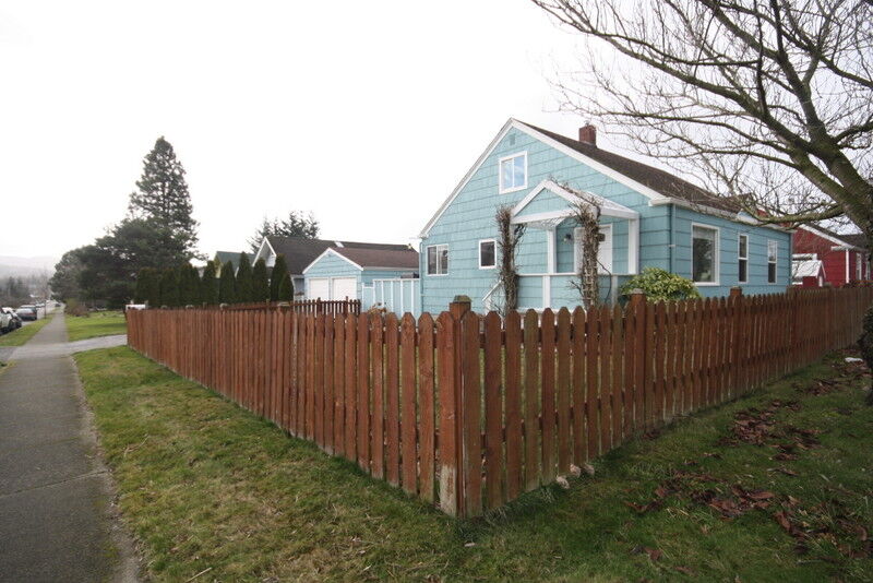 Property Photo: 2435 Humboldt Street WA 98225