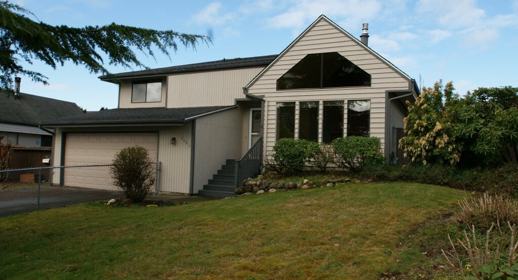 Property Photo:  12022 SE 251st Place  WA 98030 