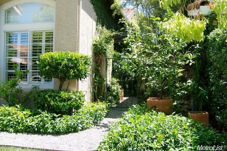 Property Photo:  5562 Cabrillo Ct  CA 95765 