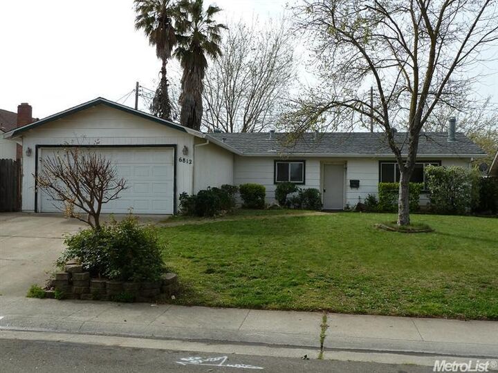 6812 Brougham Way  Citrus Heights CA 95621 photo