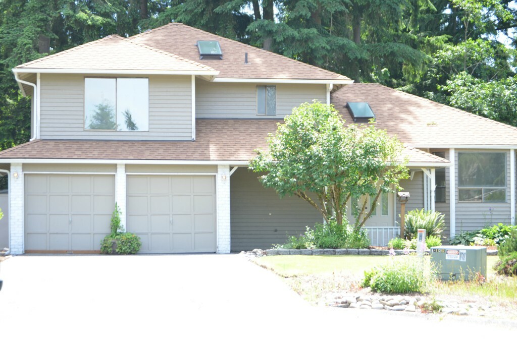 Property Photo:  13932 25th Ave SE  WA 98012 