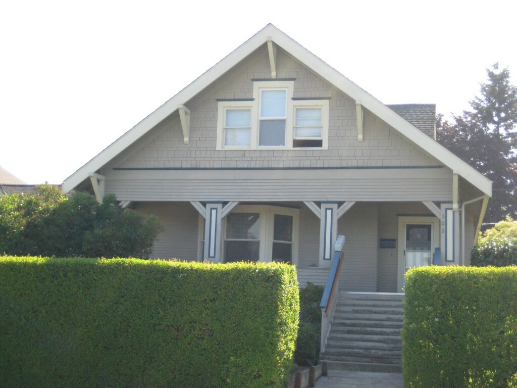 Property Photo: 502 N 6th St WA 98273