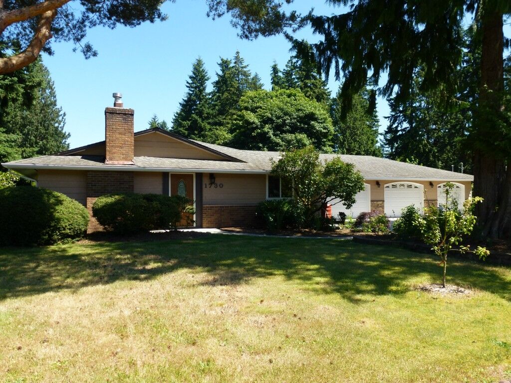 Property Photo:  1730  216 Street SW  WA 98036 