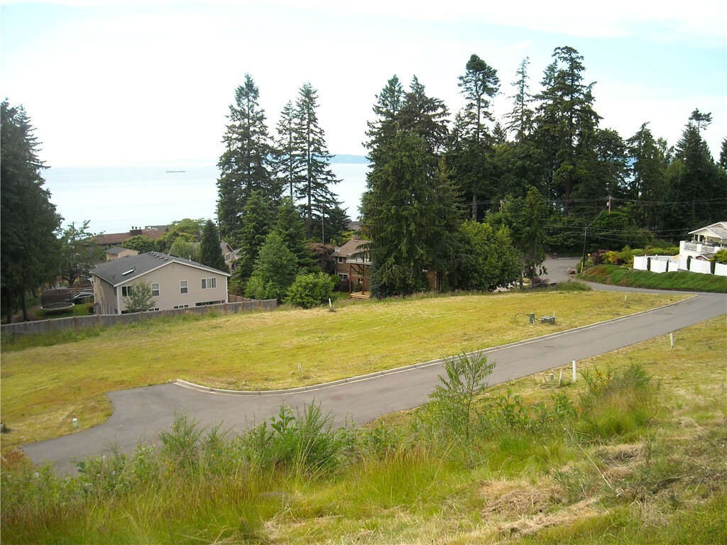 Property Photo:  80xx Cyrus Place Lot1w  WA 98026 