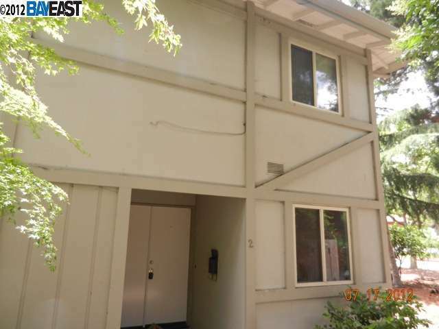 Property Photo:  2 Miramonte Dr  CA 94556 