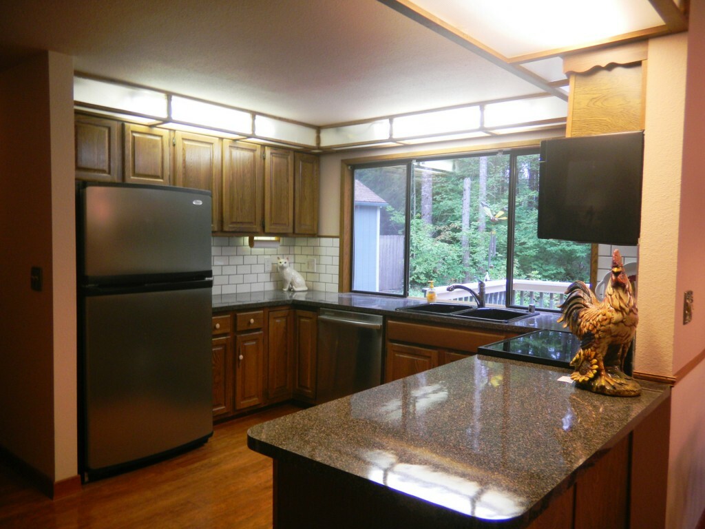 Property Photo: 42304 SE 168th St WA 98045