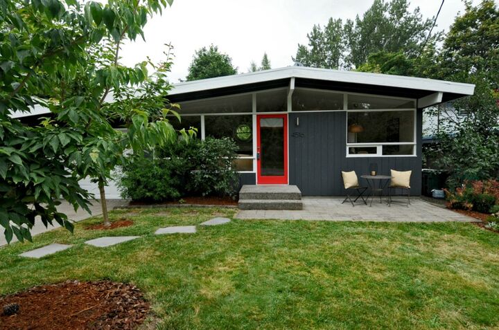 4516 NE 94th St  Seattle WA 98115 photo