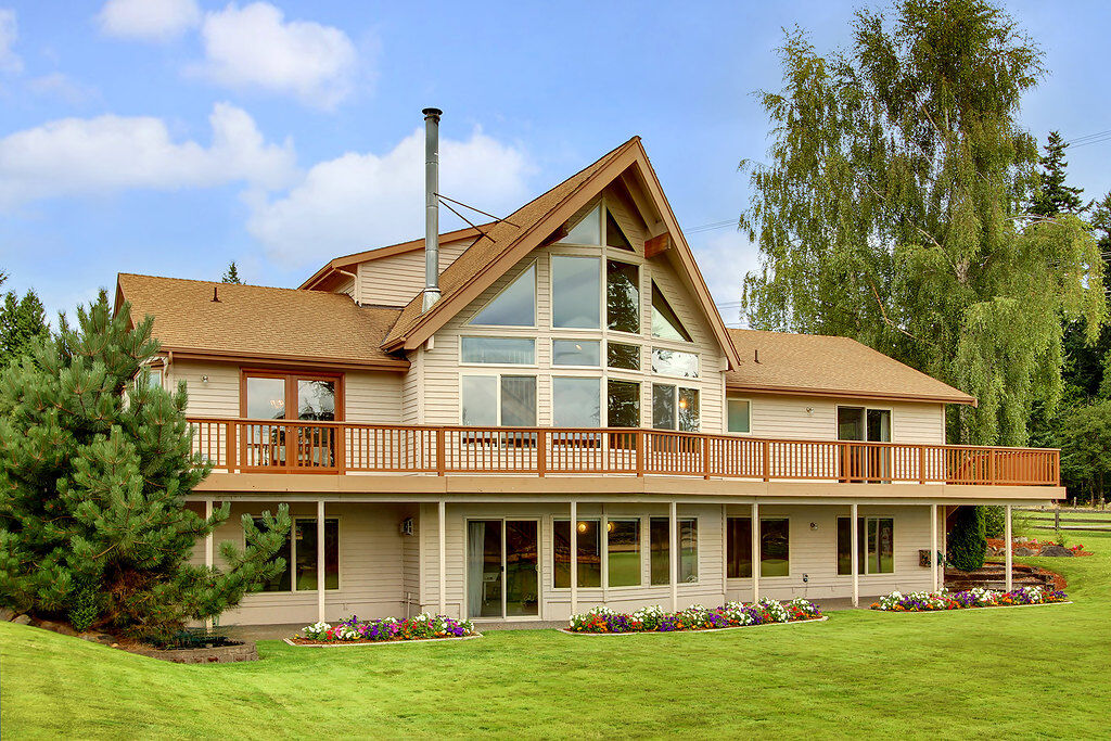 Property Photo:  20828 86th Ave SE  WA 98296 