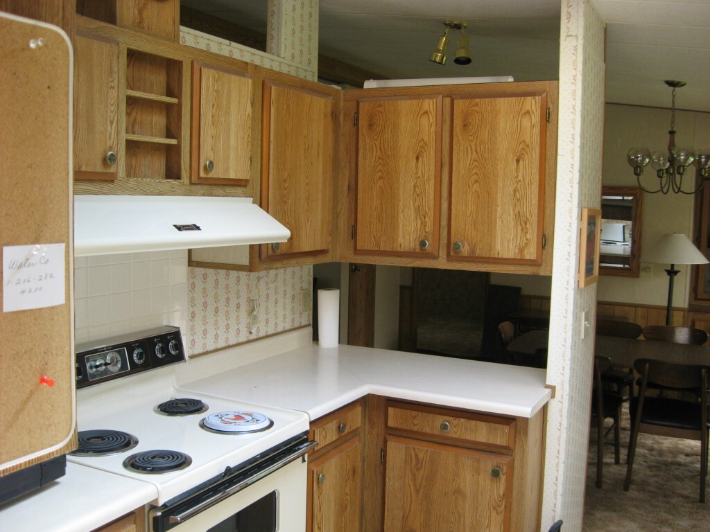 Property Photo: 2645 E Parkwood Dr WA 98260