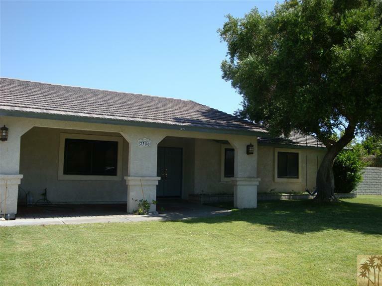 Property Photo: 2388 E Via Escuela CA 92262