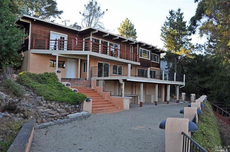 Property Photo: 511 Browning Court CA 94941