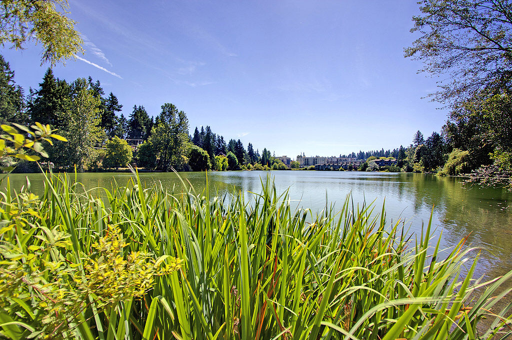 Property Photo: 1409 N 200th Street E-2 WA 98133