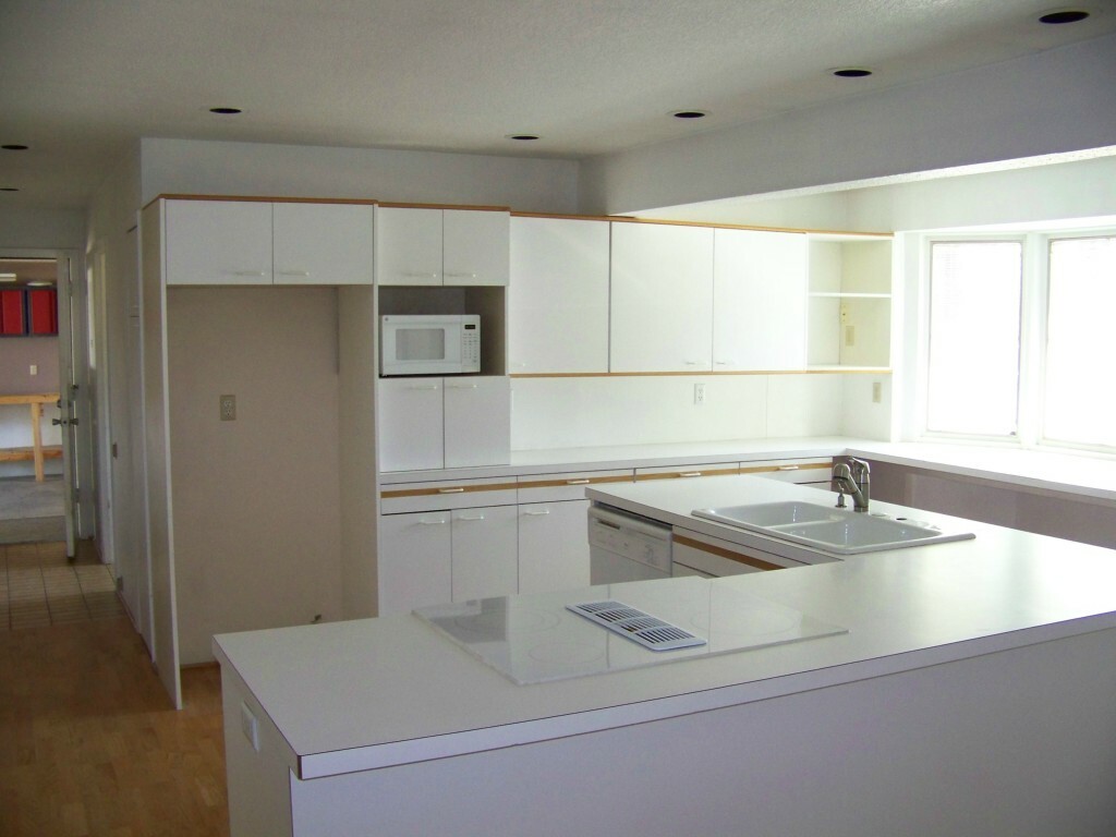 Property Photo: 410 Floral Ave WA 98922