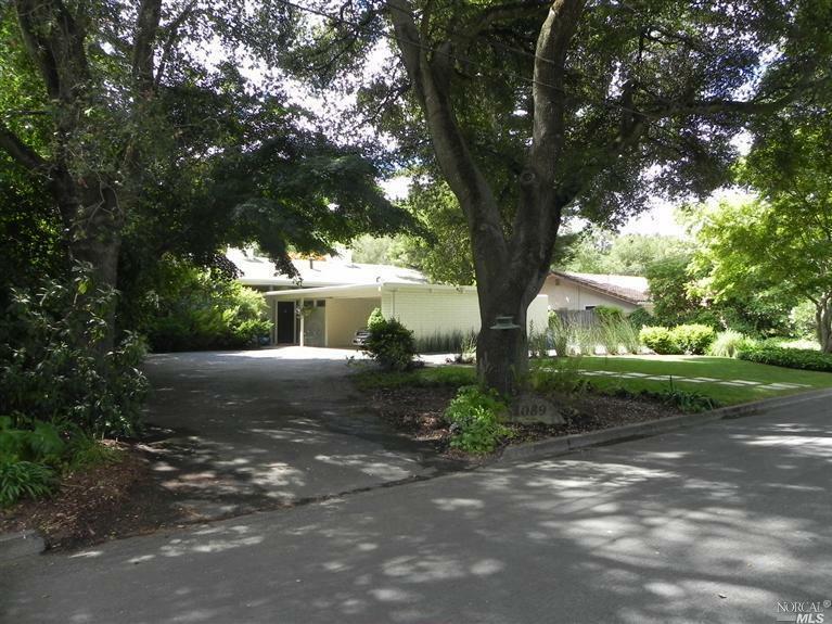 Property Photo:  1089 Ross Circle  CA 94558 