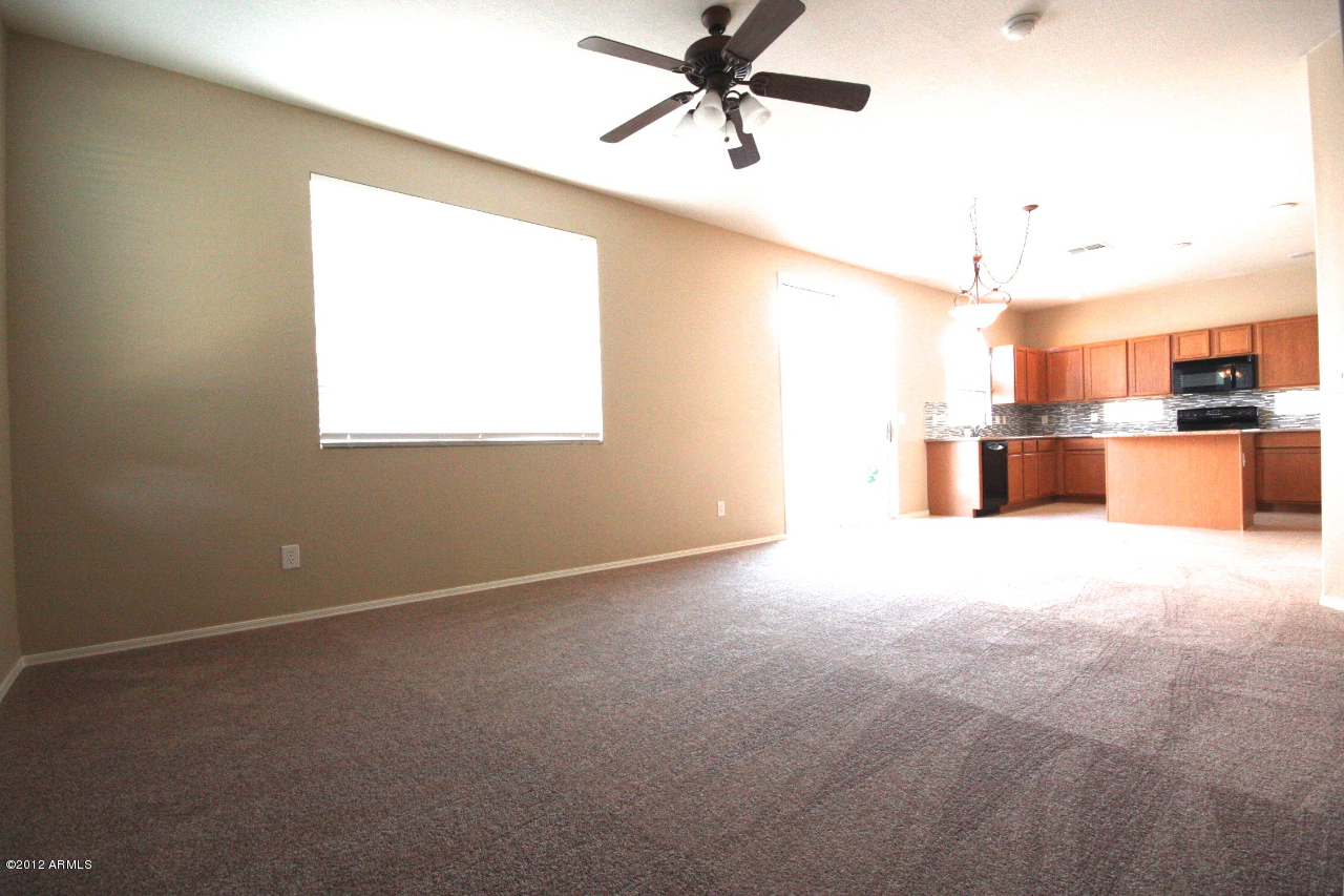 Property Photo:  1110 E Catino Street  AZ 85140 