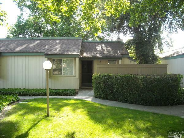 Property Photo:  209 Stony Point Road 23 F  CA 95401 