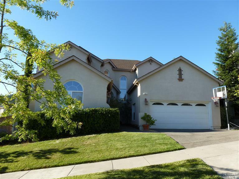 Property Photo: 5877 Mountain Hawk Drive CA 95409