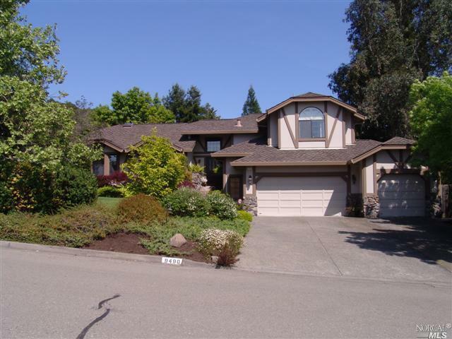 Property Photo: 9490 Vinecrest Road CA 95492