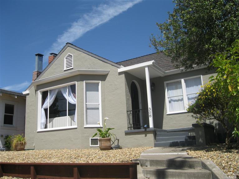 Property Photo: 308 Keokuk Street CA 94952