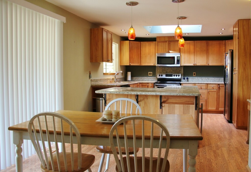 Property Photo: 5010 80th Ave W WA 98467