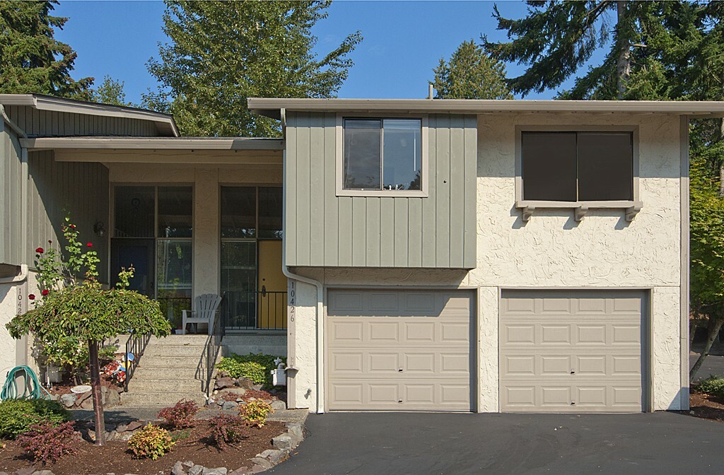 Property Photo:  10426 NE 115th Place  WA 98033 