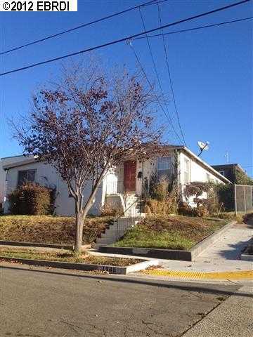 Property Photo:  1346 Merced St  CA 94804-4939 