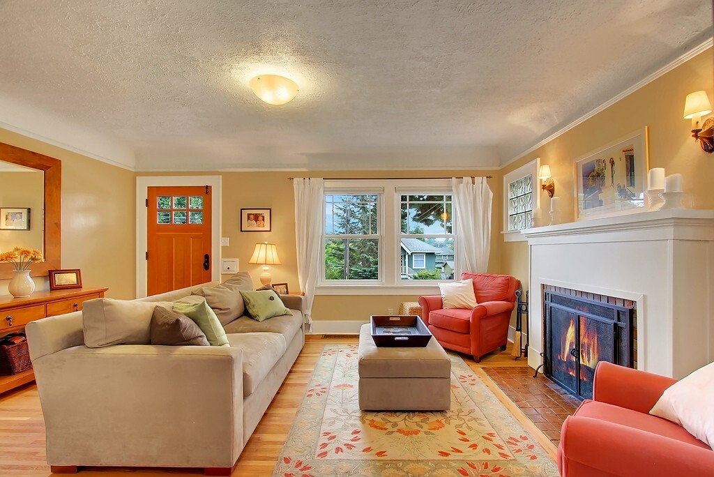 Property Photo: 7311 22nd Ave NW WA 98117