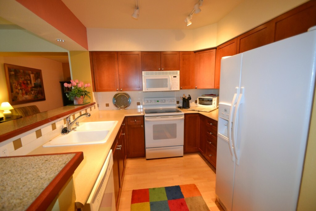 Property Photo:  1525 NW 57th St 510  WA 98107 