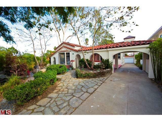 Property Photo: 1904 S Shenandoah St CA 90034