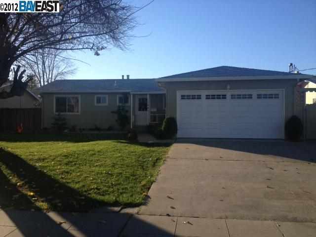 Property Photo:  1144 Apache St  CA 94551 