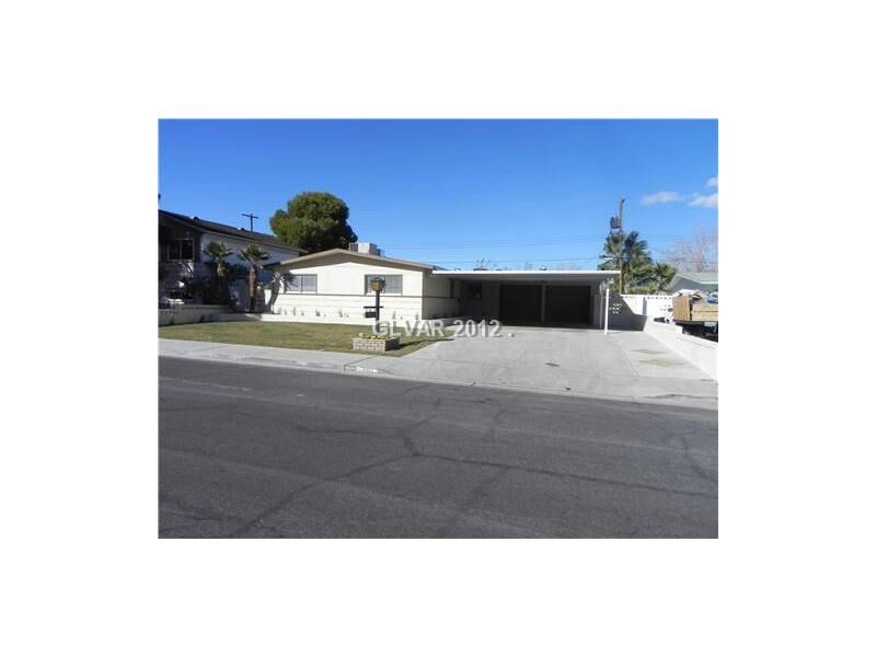 Property Photo: 4512 Amherst Ln NV 89107