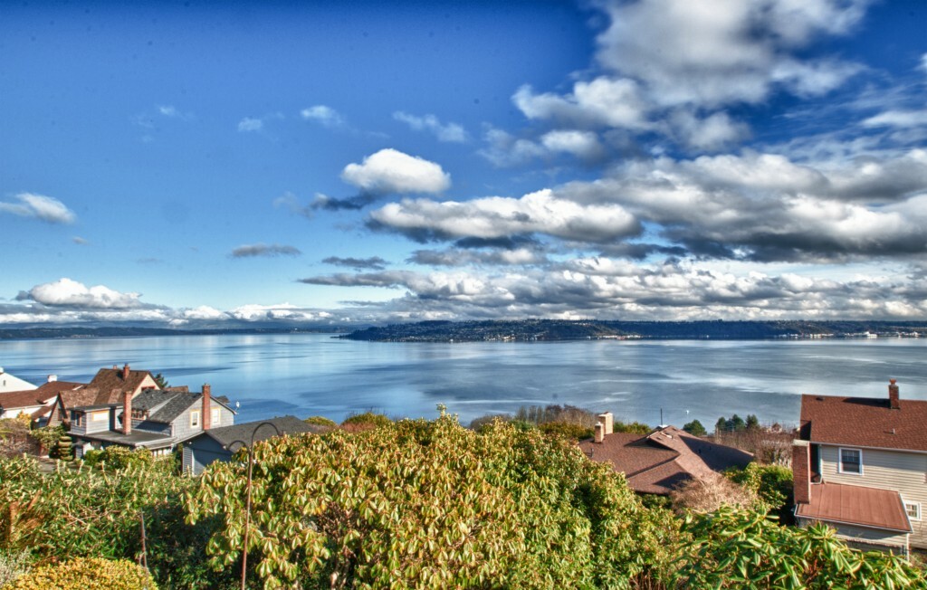 Property Photo:  3627 N Washington St  WA 98407 