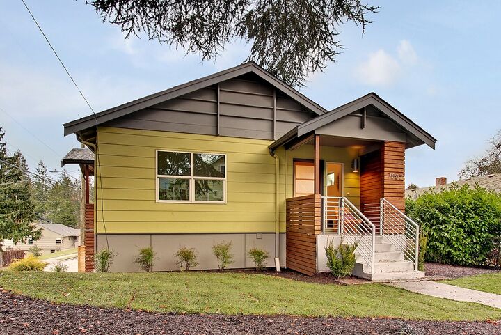 Property Photo: 7062 20th Ave NE WA 98115