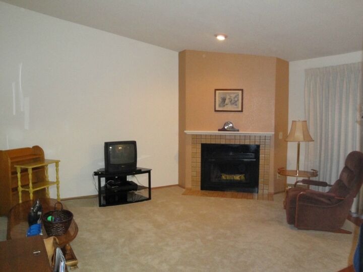 Property Photo:  17311 119th Lane SE J6  WA 98058 