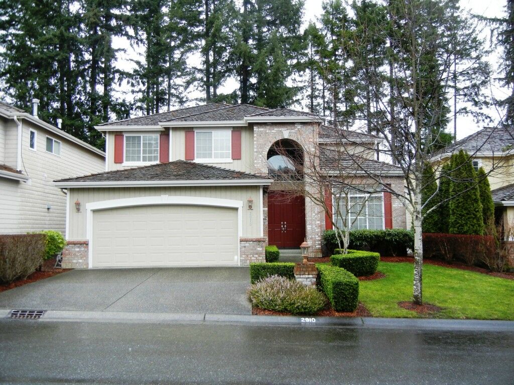Property Photo:  2910 257th Place SE  WA 98075 
