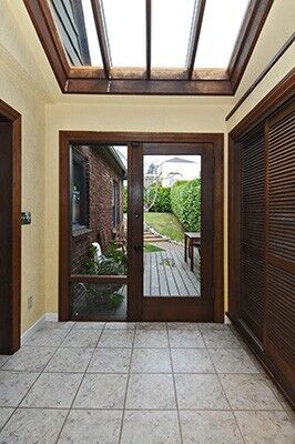 Property Photo: 2360 W Viewmont Way Way W WA 98199