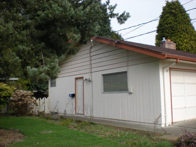 Property Photo: 2107 Tacoma Rd WA 98371