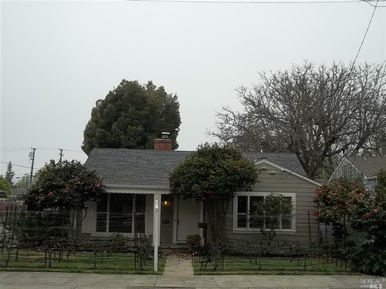 Property Photo:  2271 Main St  CA 94558 