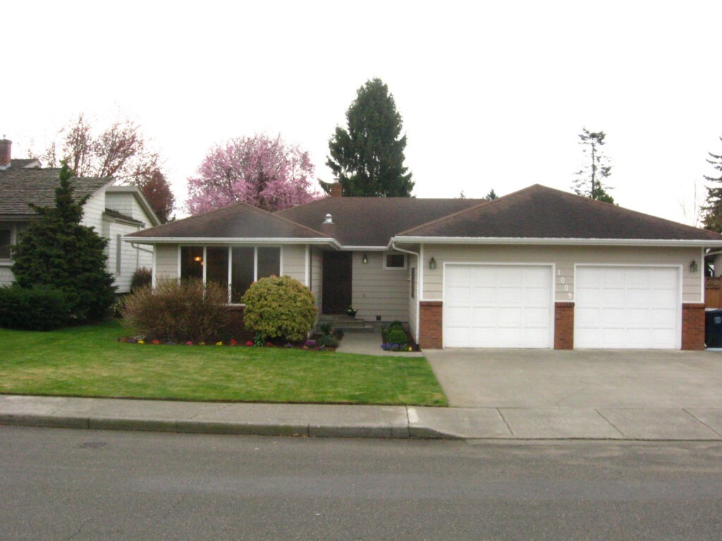 Property Photo: 1009 Benson Lane WA 98264