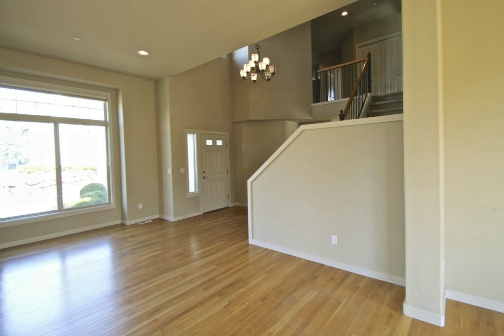 Property Photo:  13803 SE 77th Place  WA 98059 