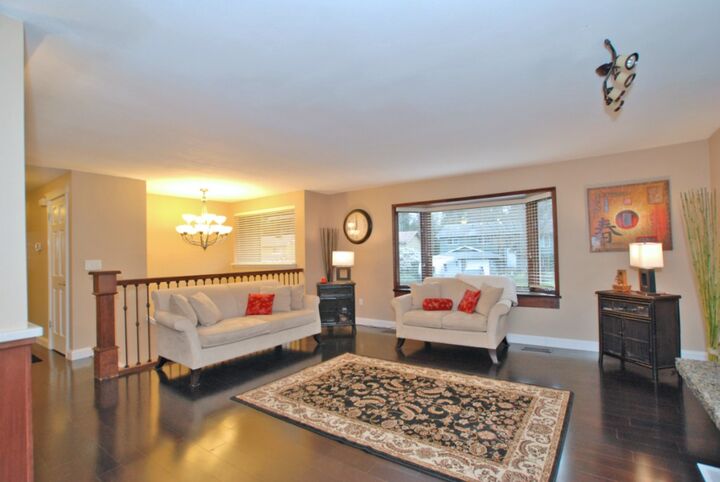 Property Photo: 20423 11th Dr SE WA 98012