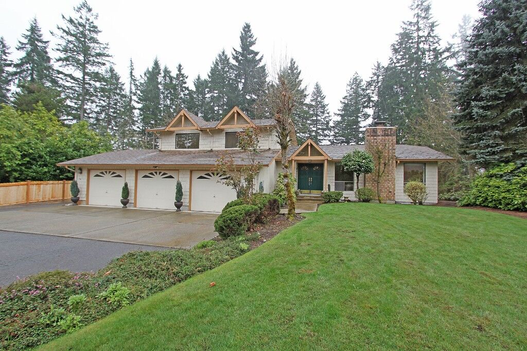 Property Photo:  16713 SE 149th St  WA 98059 